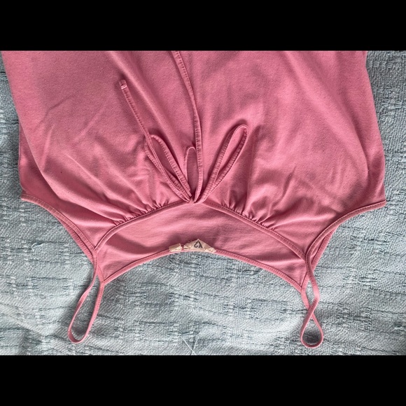 Pink summer top! - Picture 5 of 5
